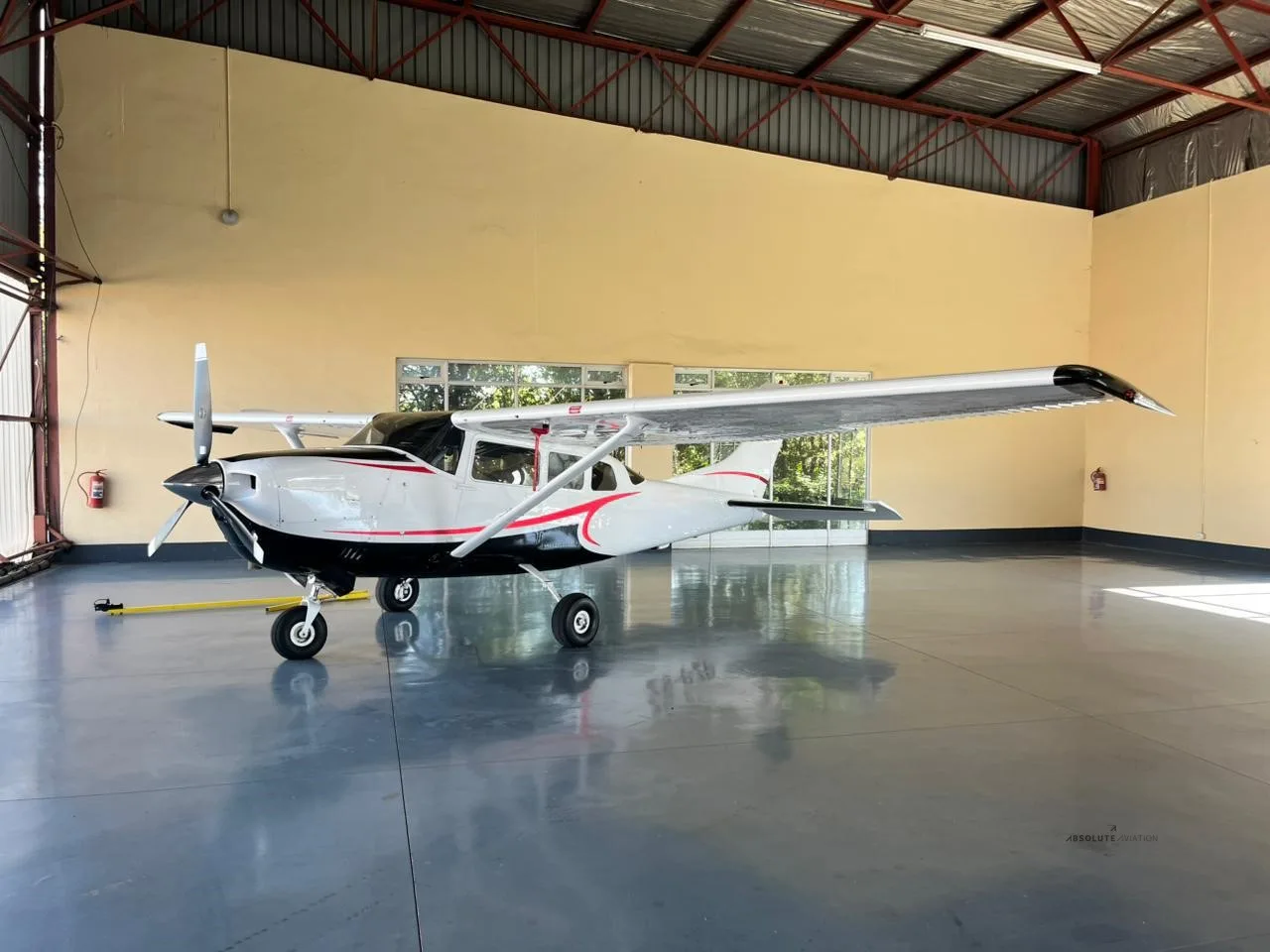 Exterior view of a 1978 CESSNA U206 STATIONAIR.