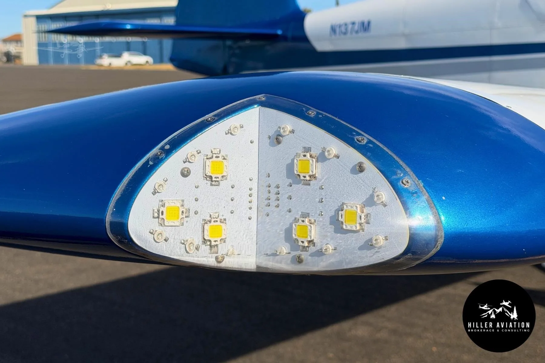 Engine detail of a 2006 VANS RV-9A.
