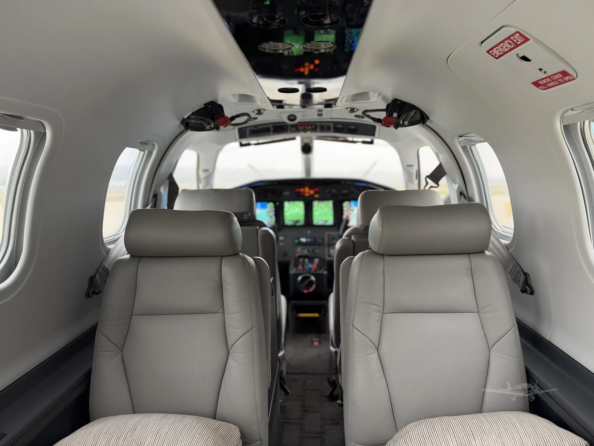 Cabin interior of a 2000 DAHER TBM 700B.