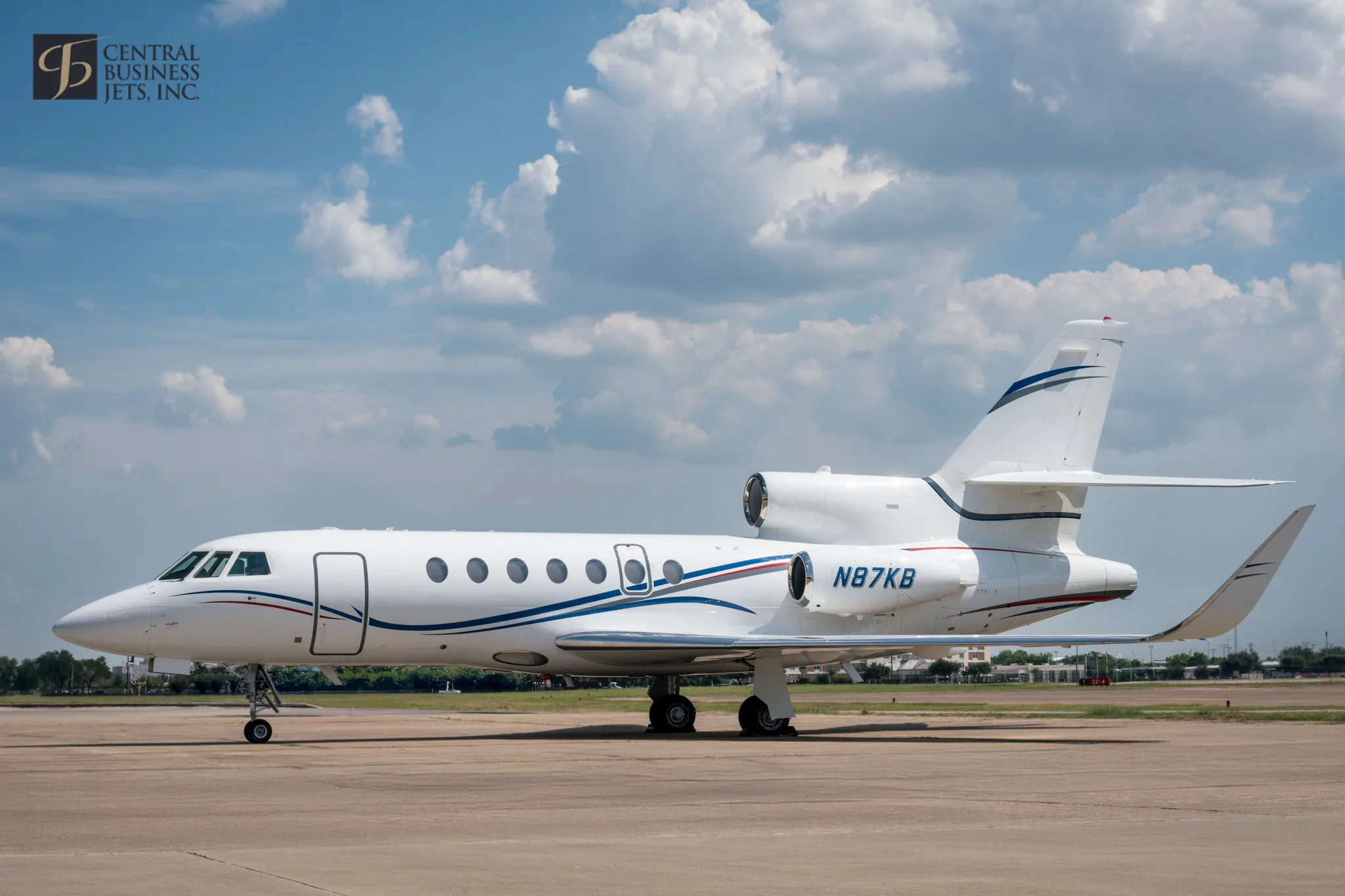 Cabin interior of a 2003 Dassault Winglets Falcon 50EX.