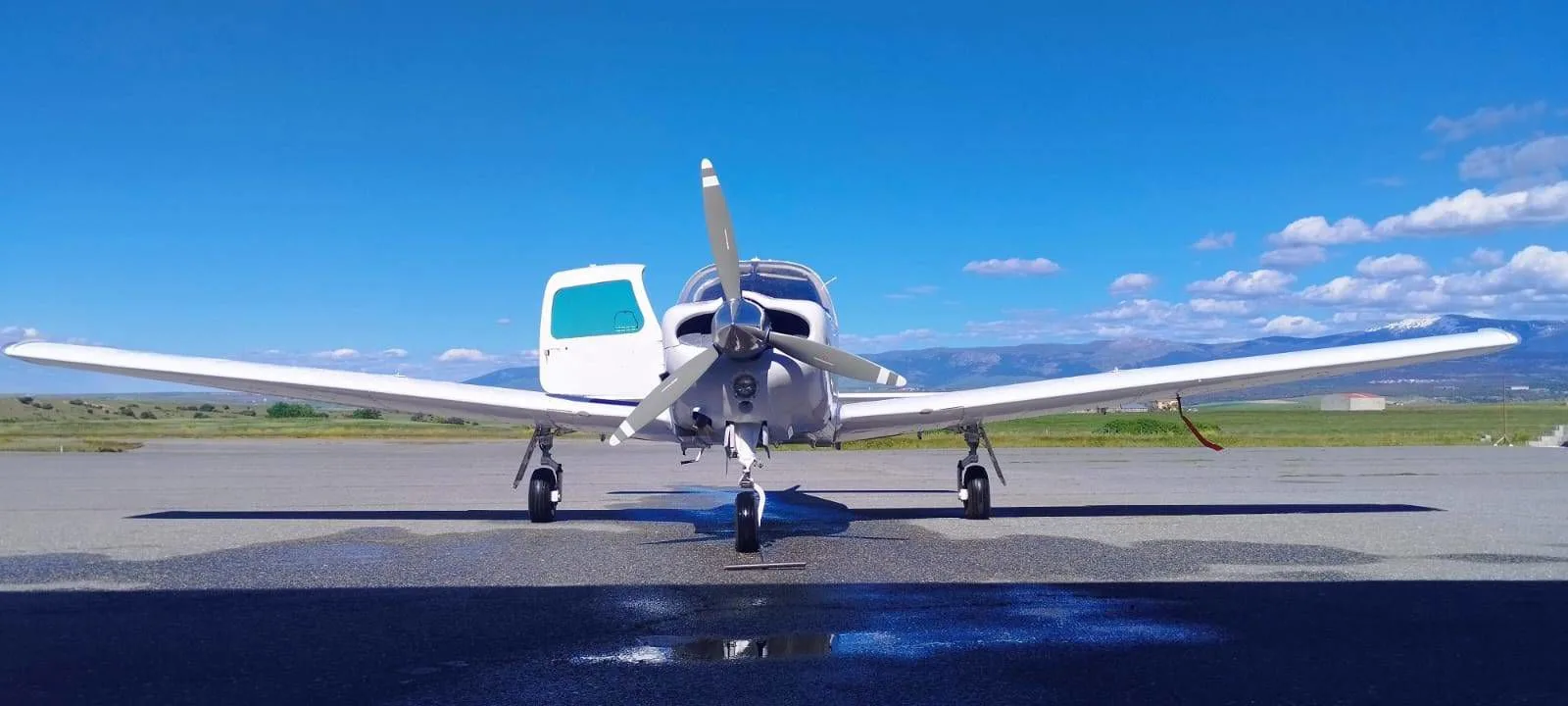 Exterior view of a 1977 Piper PA-28R-201 Arrow III.