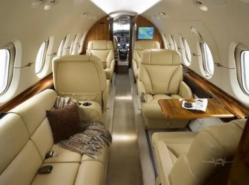 Cabin interior of a 2006 HAWKER 850XP.