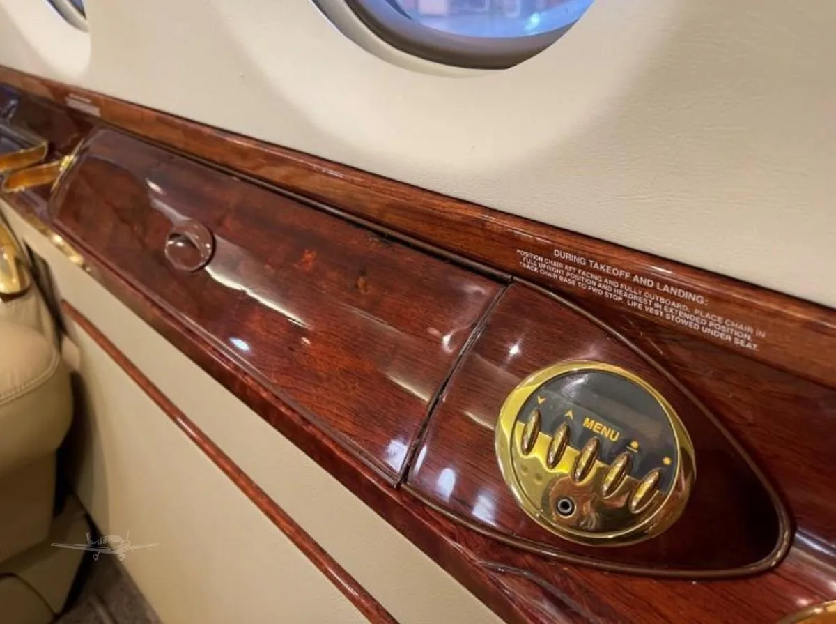 Cabin interior of a 2004 HAWKER 800XP.
