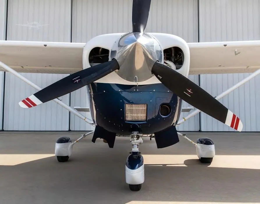 Exterior view of a 2019 CESSNA TURBO 206H STATIONAIR HD, N35VA.