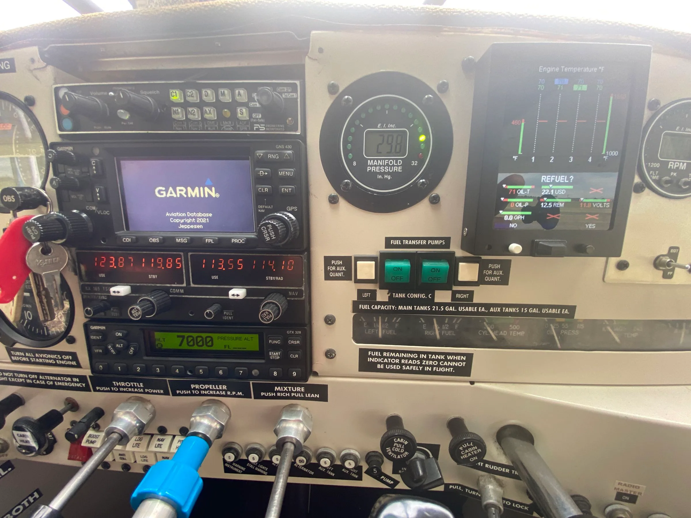 Avionics suite of a 1999 Maule MX-7 180A Sportplane.