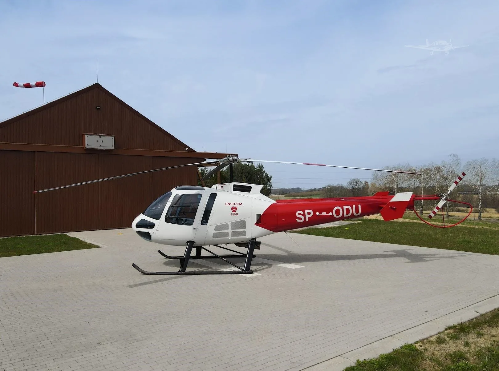 Exterior view of a 2016 ENSTROM 480B TURBINE, SP-ODU.