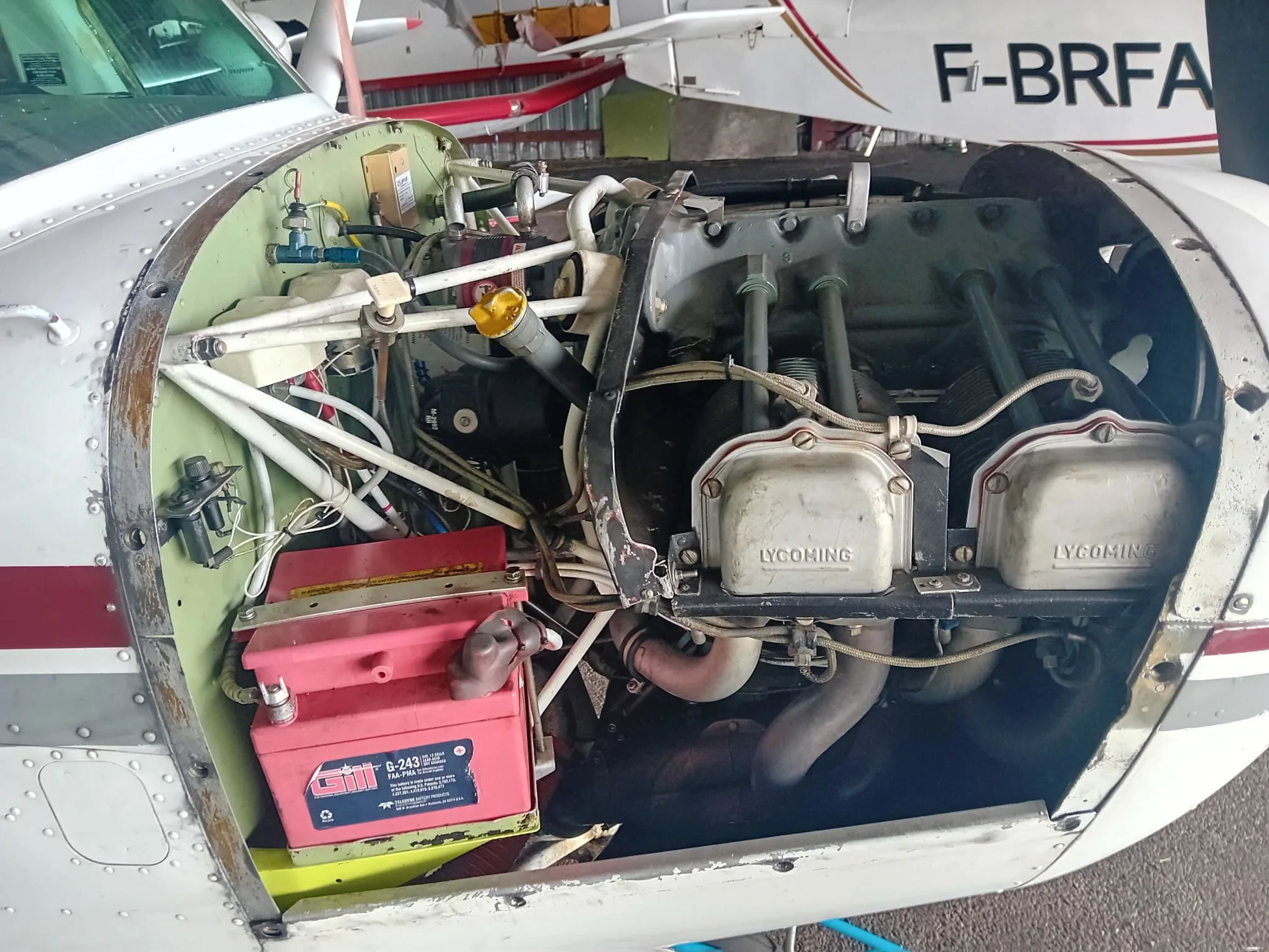 Cockpit and instrument panel of a 1980 Cessna F152.