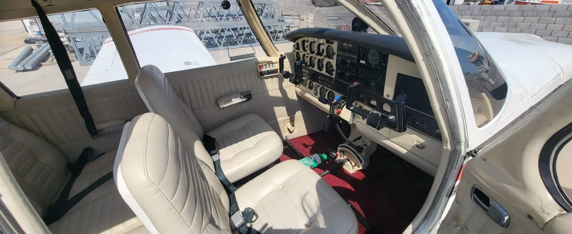 Cockpit and instrument panel of a 1973 Piper PA-32-300 Cherokee Six.