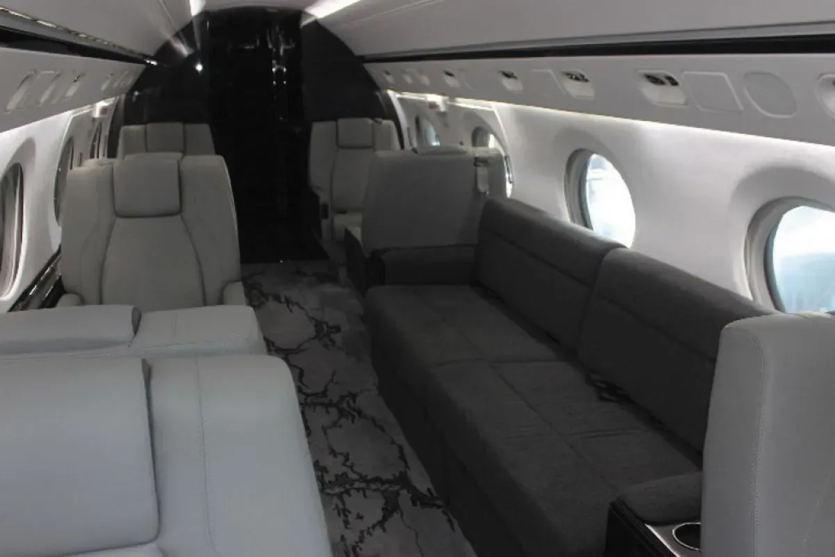Cabin interior of a 1997 Gulfstream GV.