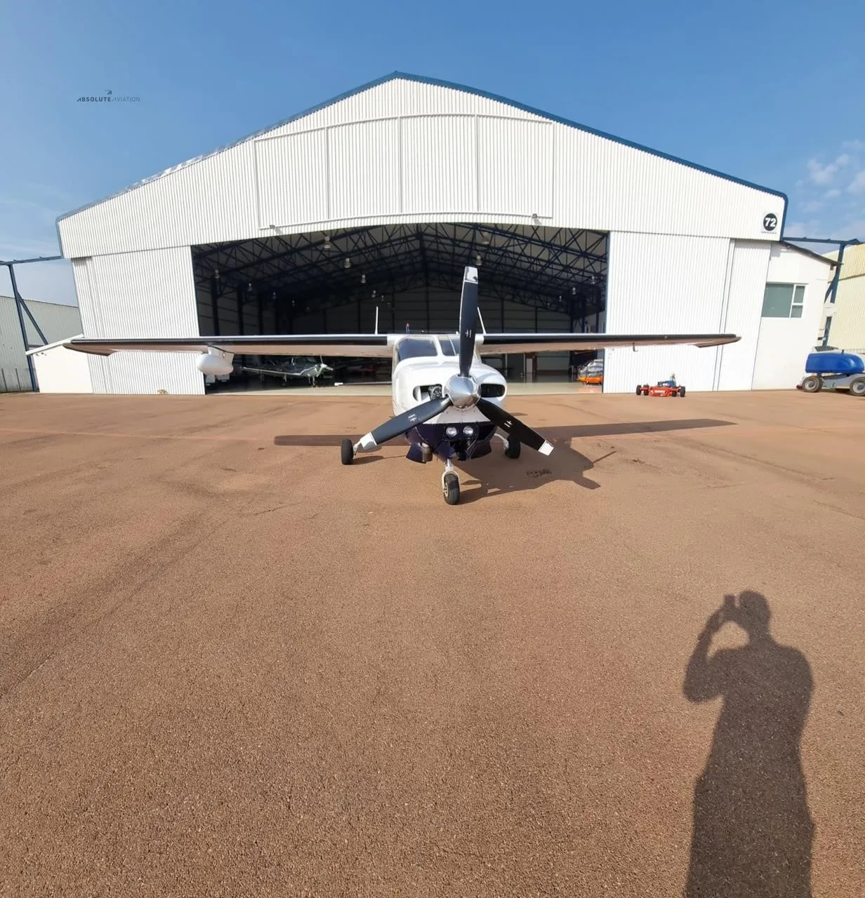 Exterior view of a 1981 CESSNA P210N.