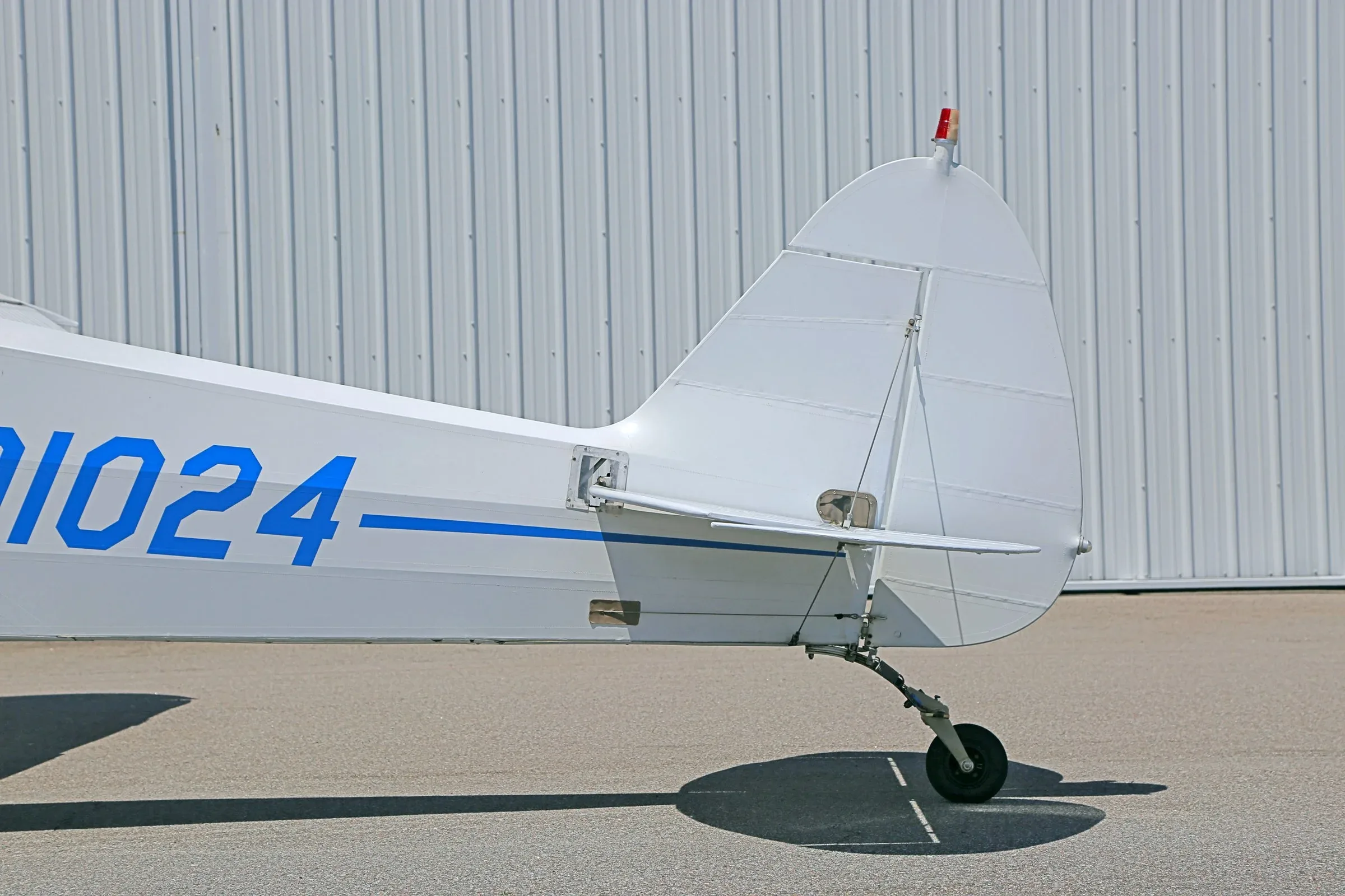 Exterior view of a 1981 Piper Super Cub.